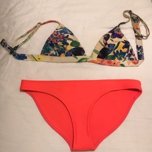 Triangl Bikini Set